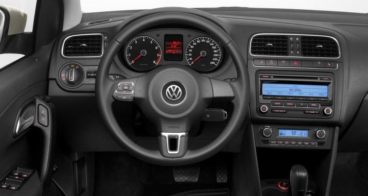 Volkswagen Polo панель